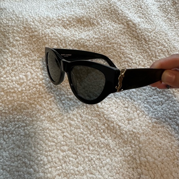 *Sold* Saint Laurent SL M94 - Picture 5 of 13